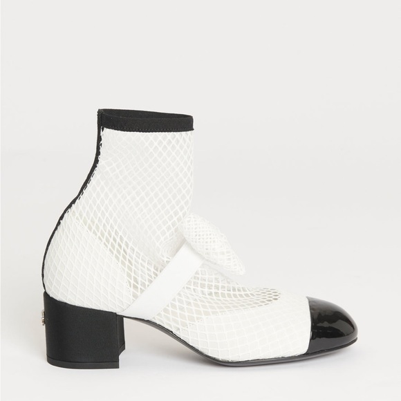 New Chanel 2023 White Mesh Preowned Slip On Bow Ankle Boots Size 41 - Picture 9 of 15